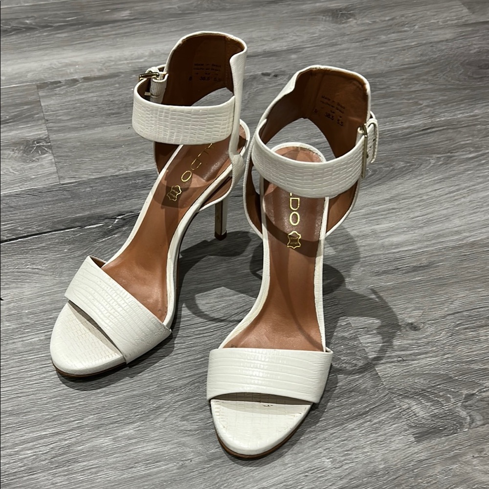 Aldo White Minimalist Heels with Stiletto